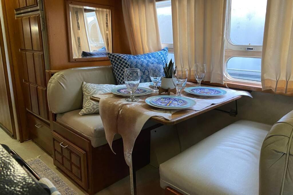 Beautiful Airstream, Beaufort Sc-Enjoy The Journey Exterior photo